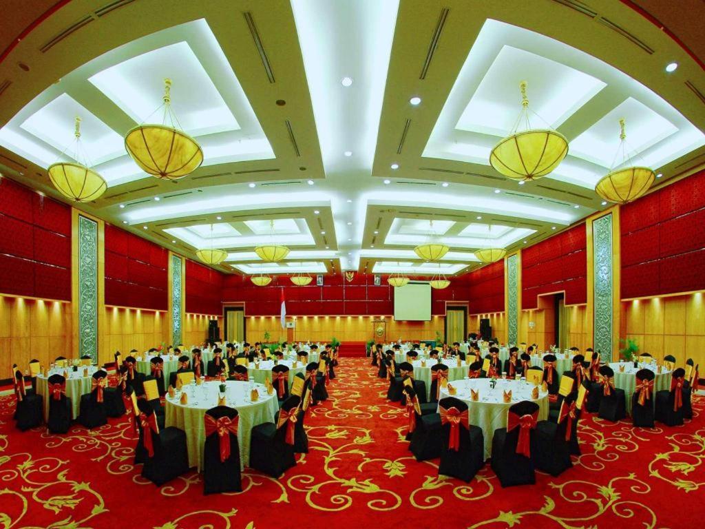 Grand Basko Hotel Padang  Zewnętrze zdjęcie